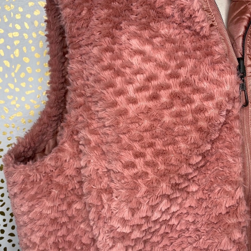 Pink Reversible Vest - Picture 2 of 4